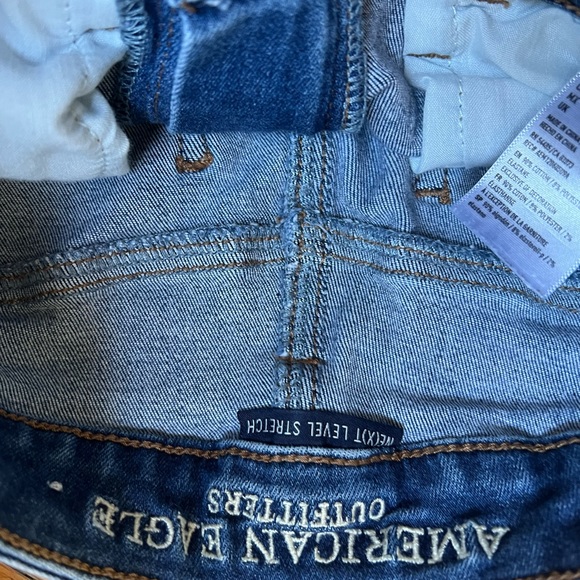 AMERICAN EAGLE JEANS MAKE AN OFFER - Picture 5 of 9